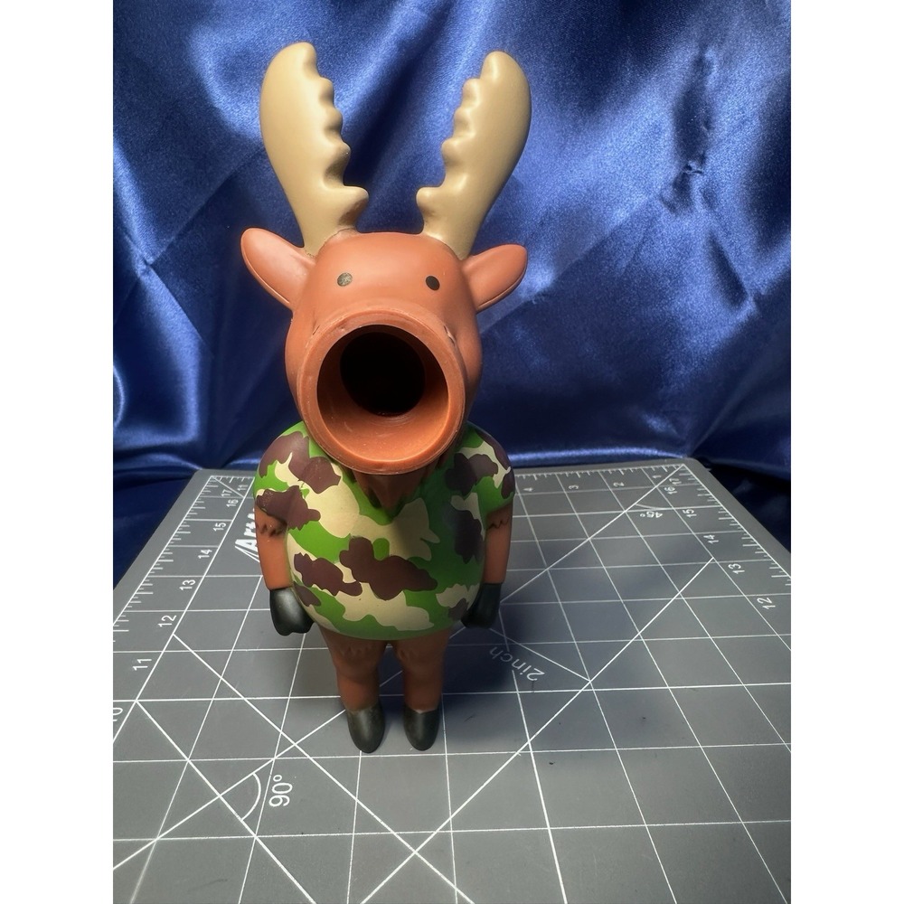 Hog Wild Camo Moose Popper Squeezable Foam Ball Launcher Toy No Balls Included